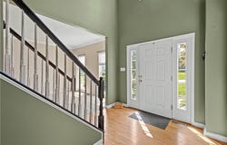 197 Valley View Dr, Rostraver, PA 15012