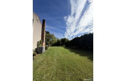 204 Willowcrest Drive, Windsor, CT 06095