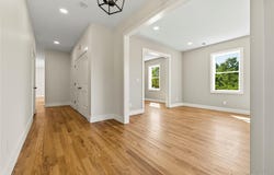 9 Bills Lane, Milton, NY 12547