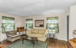 2 Cliff Road, Merrick, NY 11566
