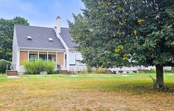 4 Greenfield Drive, Dover, NH 03820