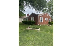 130 S Larson Ave, Chanute, KS 66720