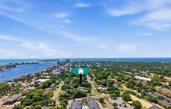 628 Mountain Drive, Destin, FL 32541
