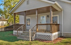 1352 N Ethyl Avenue, Springfield, MO 65802