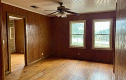 407 S Second Street, Ganado, TX 77962