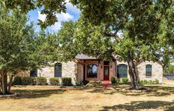 547 Shelf Rock Rd, Driftwood, TX 78619