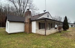 15627 State Route 854, Rush, KY 41168