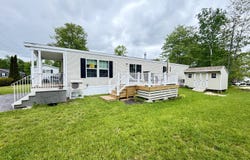 17 Bickford Dr, Lisbon Falls, ME 04252