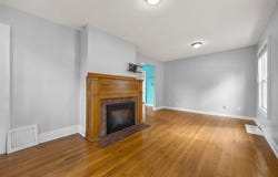 1960 2nd Ave SE, CedarRapids, IA 52403