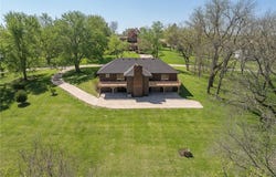 13491 Heritage Drive, St Joseph, MO 64505