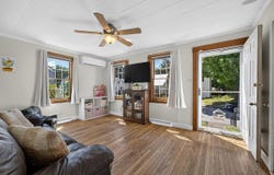 21 First Avenue, Augusta, ME 04330