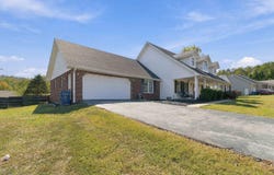 87 Forest Ridge Circle, Bronston, KY 42518