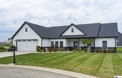 62 Martha Miles Ct, Brandenburg, KY 40108