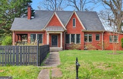 33 Maple Street, Clayton, GA 30525