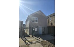 2855 W 25th Place, Chicago, IL 60623