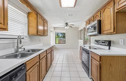 3211 Brookview Drive, Corinth, TX 76210