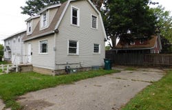 1009 Euclid Place, Lansing, MI 48912