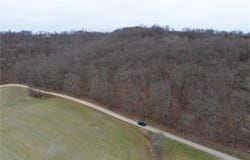 Sarchets Run Road, Cambridge, OH 43725
