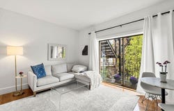 21 Hancock St 3, Boston, MA 02114