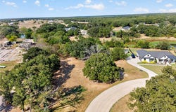 1015 Oak Trail, Quinlan, TX 75474