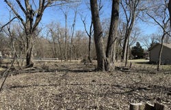 E Hilltop Boulevard lot: 1, McHenry, IL 60050