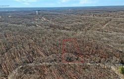 883 Muirfield Drive, Porto Cima, MO 65079