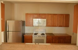 112 G SANDSTONE Dr, Jarrell, TX 76537