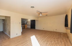 605 & 607 N Wall, Shamrock, TX 79079