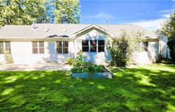 1024 Hunters Chase, Grafton, OH 44044