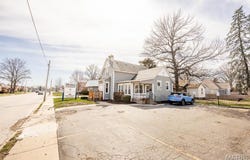 633 S Lincoln Avenue, O'Fallon, IL 62269