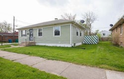 811 E 15th Avenue, Gary, IN 46407