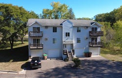 240 Hallam Avenue S, Mahtomedi, MN 55115