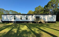 2101 Ladnier Rd, Gautier, MS 39553
