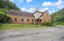 112 Indian Bend Drive, Hazard, KY 41701