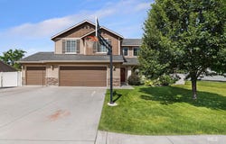 1505 N Lyndon St, Jerome, ID 83338
