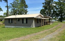 225 Walnut Ln, Many, LA 71449