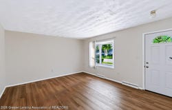 3119 Continental Drive, Lansing, MI 48911