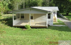 14500 Mud Fork Rd., BLUEFIELD, VA 24605