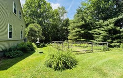1012 West Road, Belgrade, ME 04917
