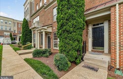 1794-B POOLSIDE Way, FREDERICK, MD 21701