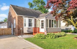 1009 Harvard Road, Berkley, MI 48072