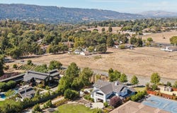 2215 Westbridge Ln, Pleasanton, CA 94566