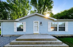 54598 Park Lane, Eau Claire, MI 49111