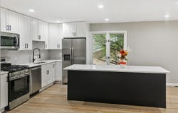 21W741 Huntington Road, Glen Ellyn, IL 60137