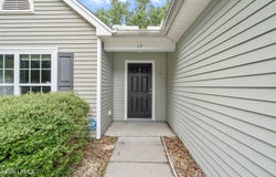 17 Harbison Place, Beaufort, SC 29906
