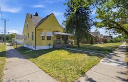 6698 Rockdale Street, Dearborn Heights, MI 48127