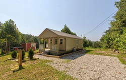 100 Lyons Cemetery Road, Morehead, KY 40351