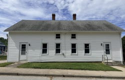 105-107 S Chestnut Street, Plainfield, CT 06387
