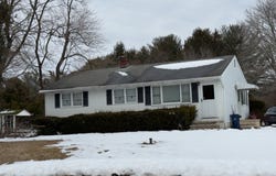 325 Sharon Road, Robbinsville, NJ 08691