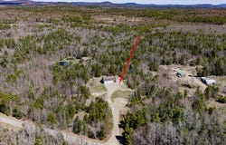 22 Hartshorn Road, Morrill, ME 04952